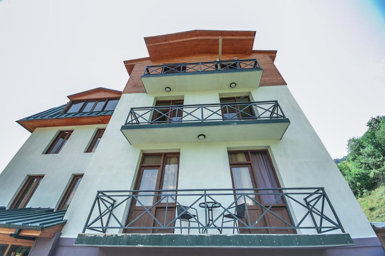 Latour Mestia Exterior foto